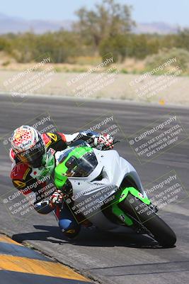 media/Apr-13-2024-SoCal Trackdays (Sat) [[f1617382bd]]/8-Turn 3 Inside (1145am)/